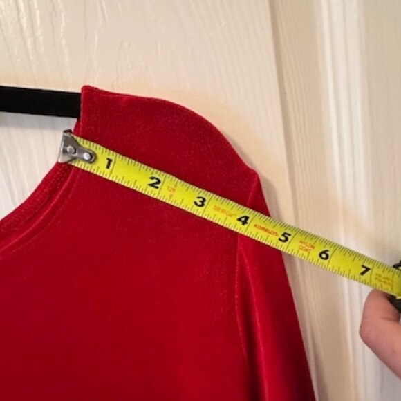 Travelers by Chico's Merlot Red Asymmetrical Top - Picture 6 of 10